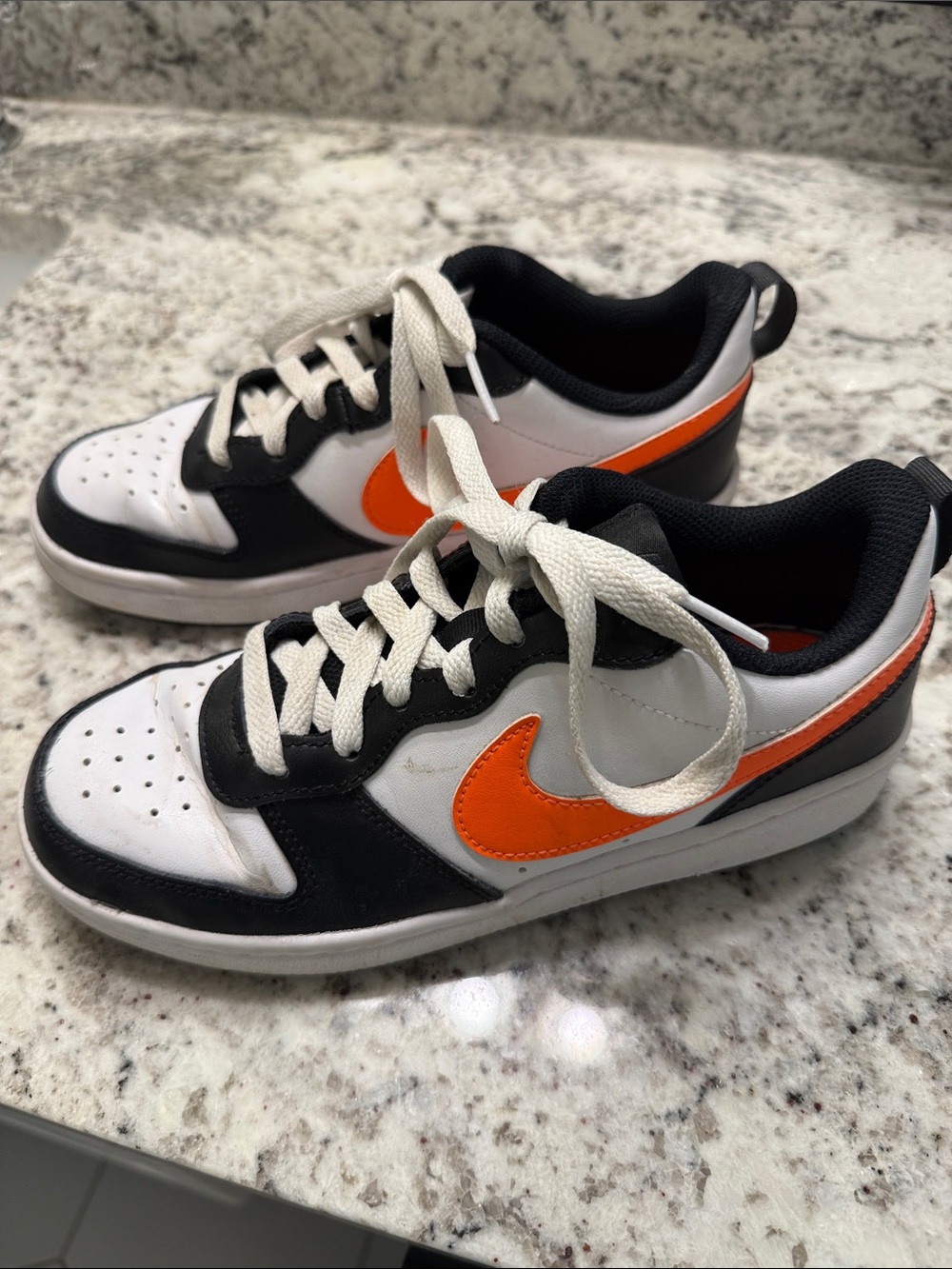 Nike Kids Dunk Low-Top Sneakers in White, Black & Orange Youth 4.5